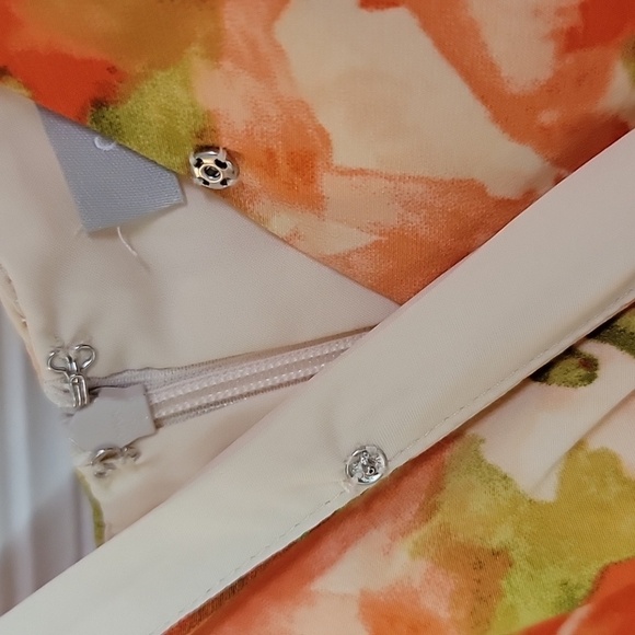 CHELSEA28 FAUX WRAP MIDI DRESS SZ SMALL - Picture 13 of 15